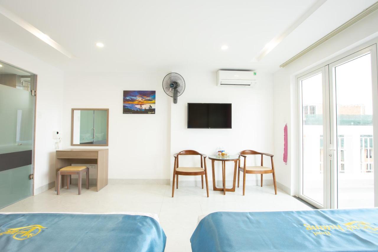 Que Huong Hotel Quy Nhon Exterior foto