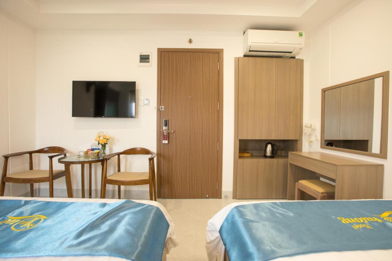 Que Huong Hotel Quy Nhon Exterior foto